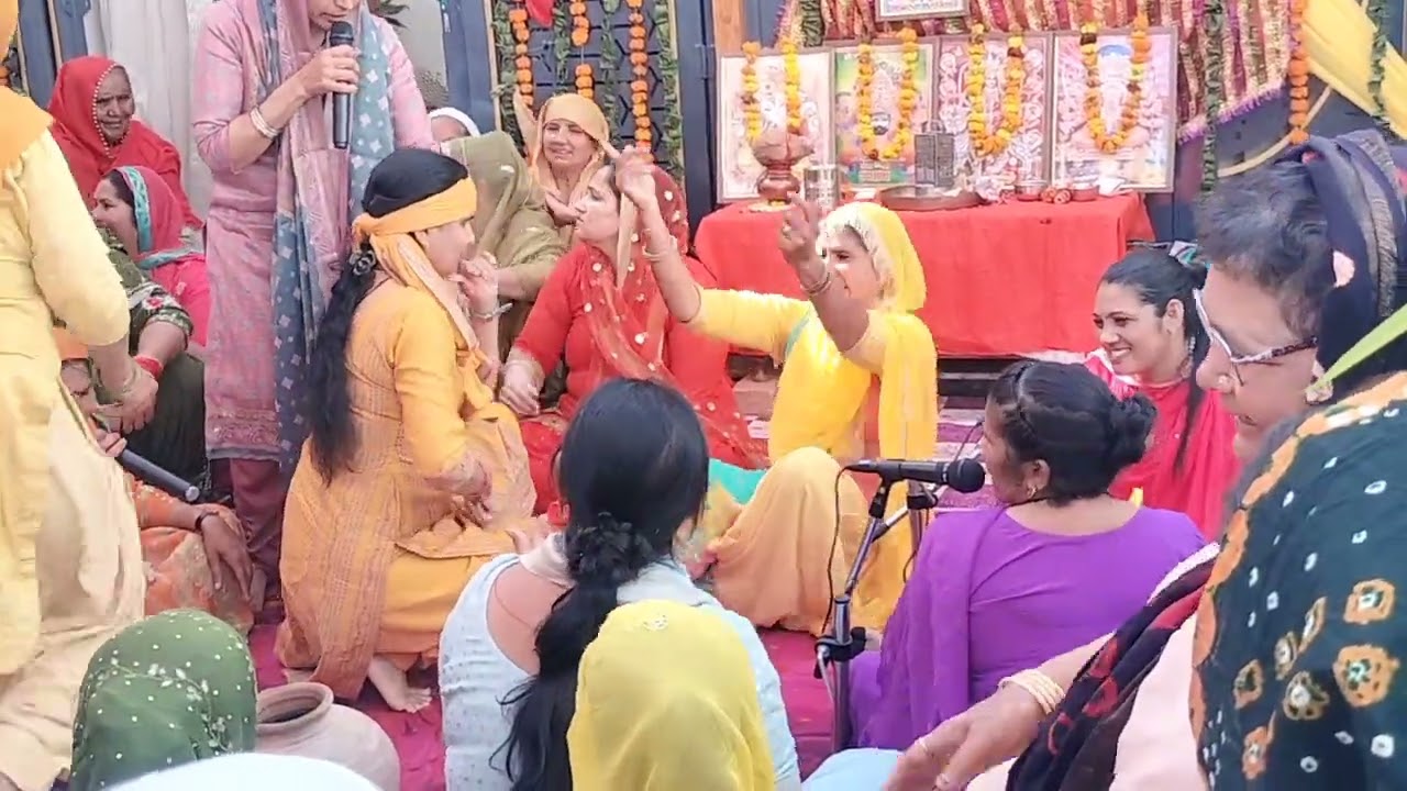 कृष्ण काले क माला घालूगी.....💃💃💃🎉🎉🌹🌹