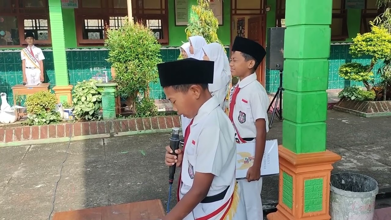 Upacara Hari Senin Tanggal 27 Oktober 2025