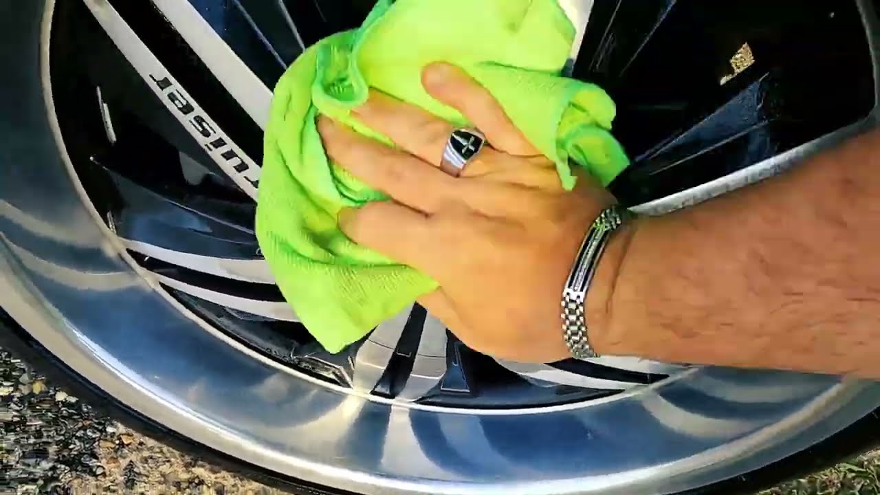 Black Magic Tire Wet Tire Shine | How to Use & Product Review | Easy DIY Auto Detailing Car Care