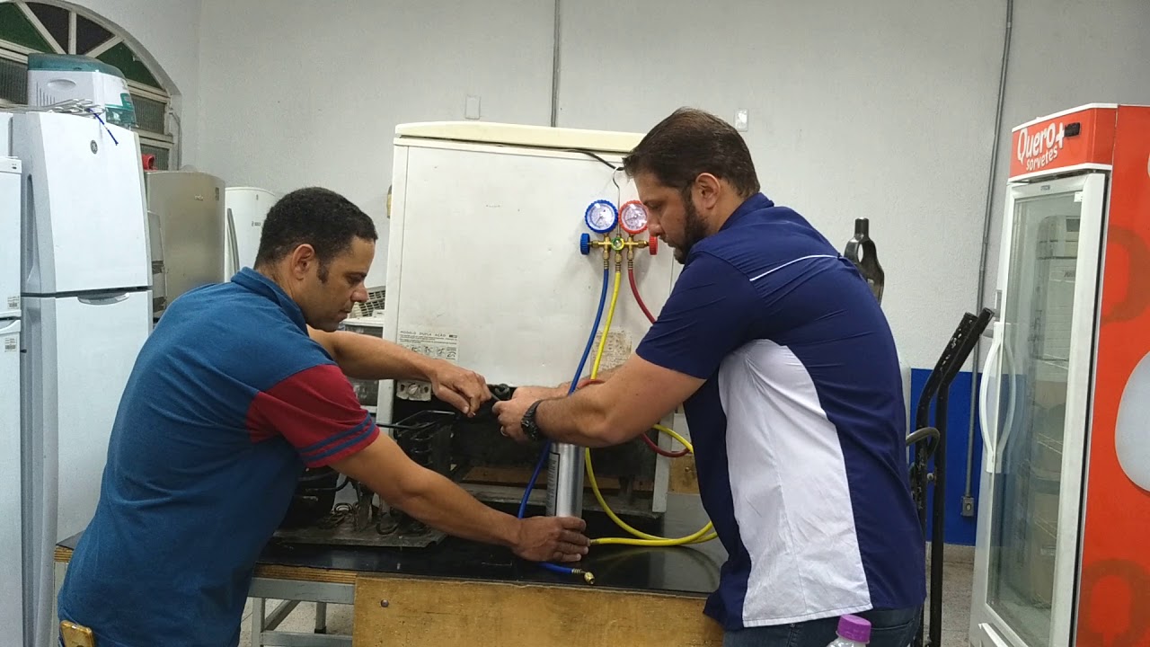 Limpeza comR141b. Limpeza da tubulacao