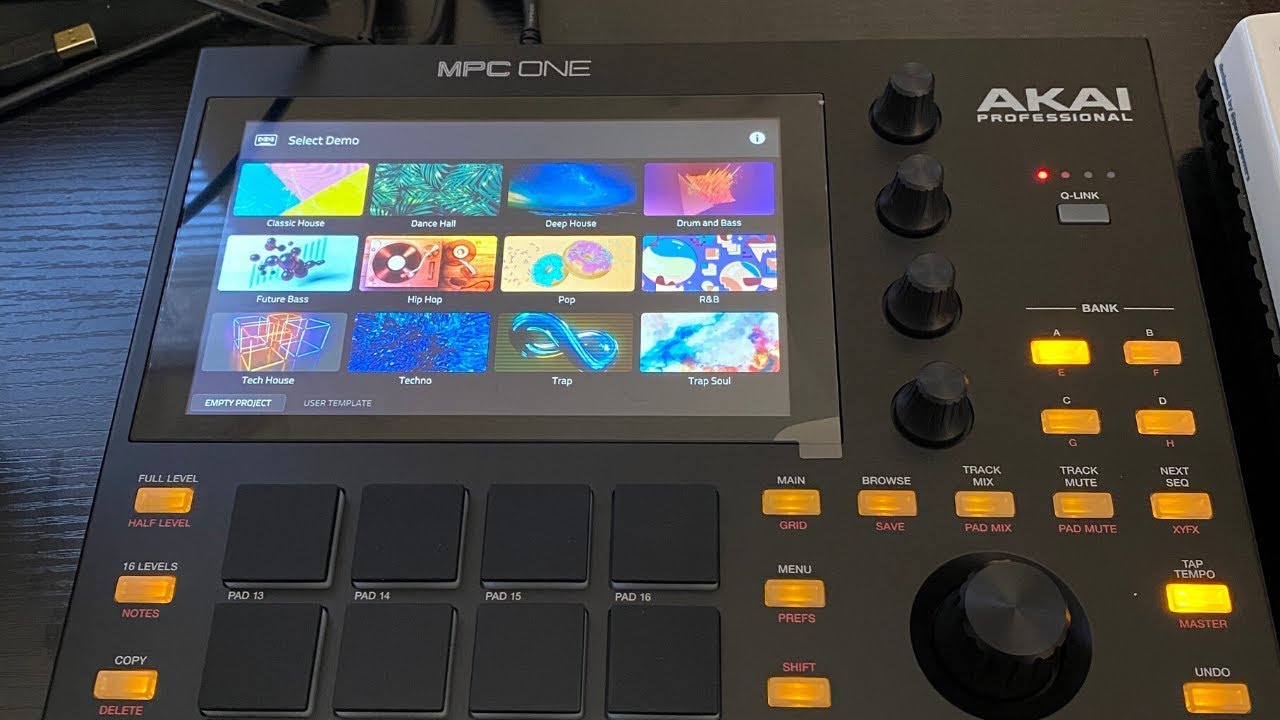 My Akai MPC ONE UNBOXING VIDEO |  Overview | 2020