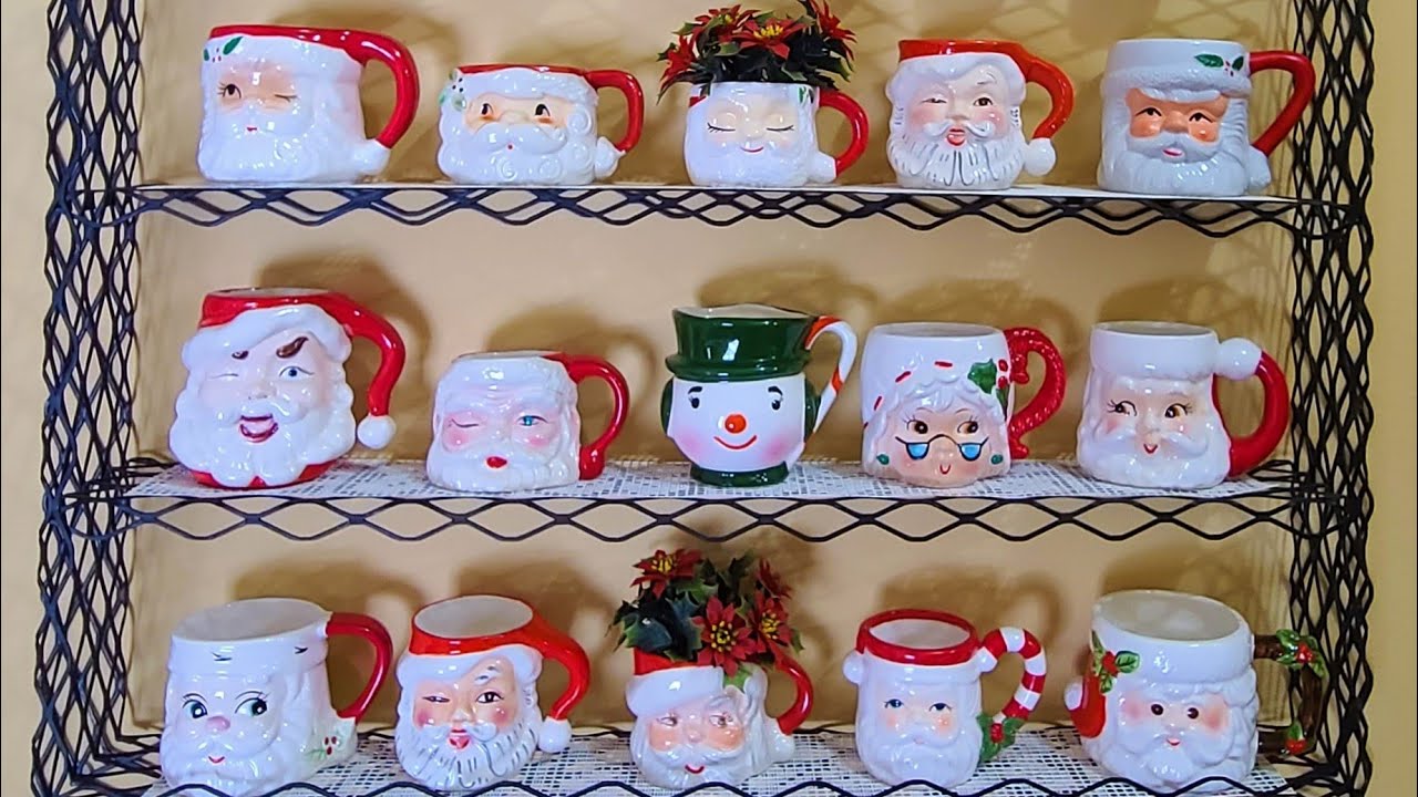 VINTAGE CHRISTMAS RETRO HOME TOUR, Part 2, Thrifted  Décor with Holiday Music
