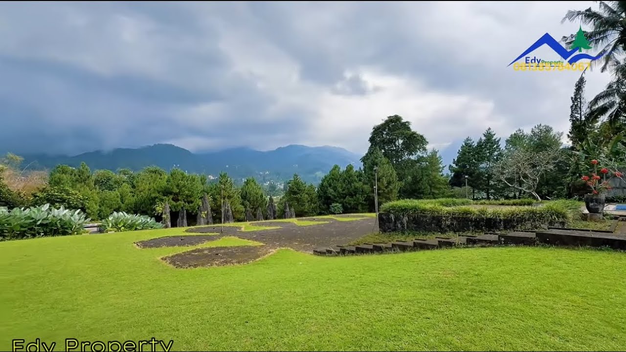 DI JUAL VILLA PUNCAK BOGOR BERGAYA INDOSTRIAL TROPIS 1 HEKTAR SHM 