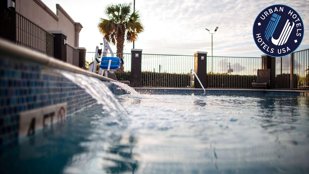 La Quinta Inn & Suites by Wyndham Houston East at Normandy | United States 🛏️