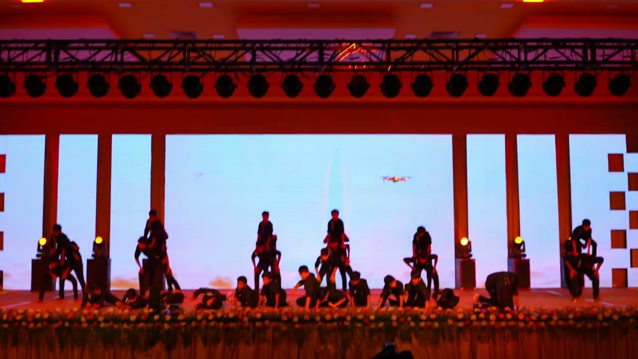 High-Octane Dance Fusion | Vishwaroopam & Vikram Medley | Annual Day 2024 | Vidhya Peetham i-School