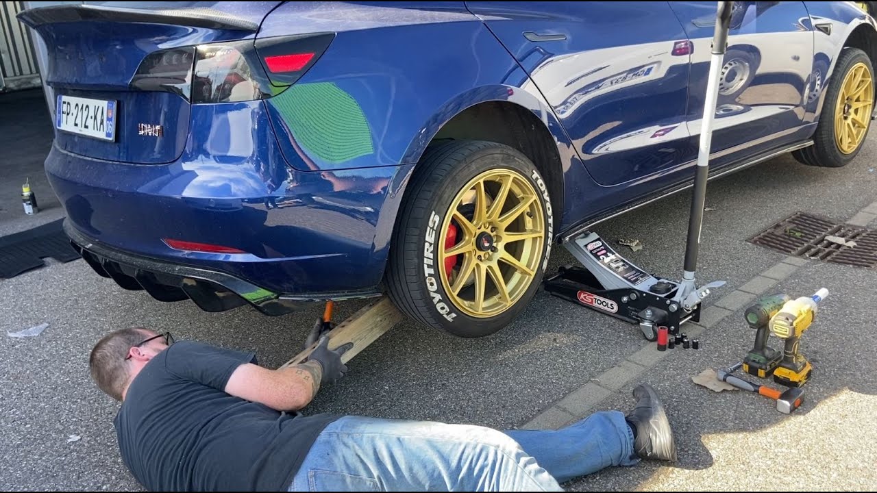 Cauchemar 1000 km en Tesla model 3  on aurait pas dû continuer ! les problèmes s'accumulent !