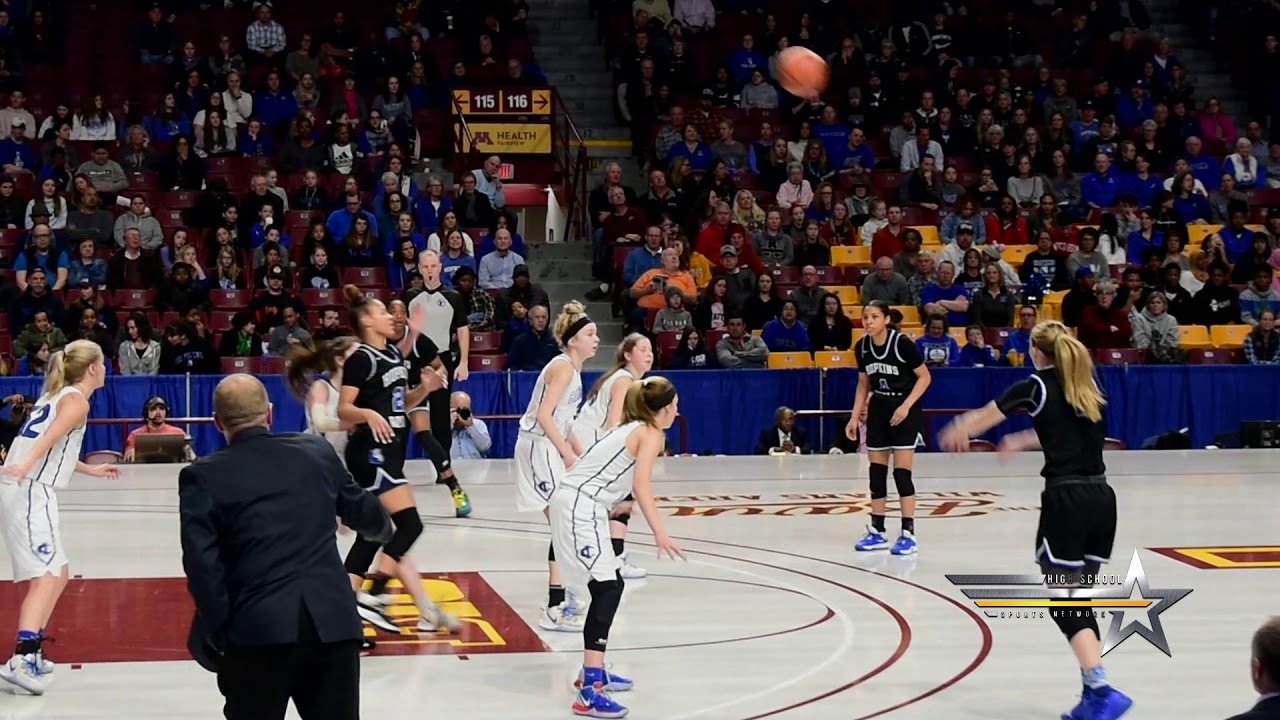 Hopkins vs Cambridge- Insanti   Paige Bueckers gets entire team involved! Win First Round in State