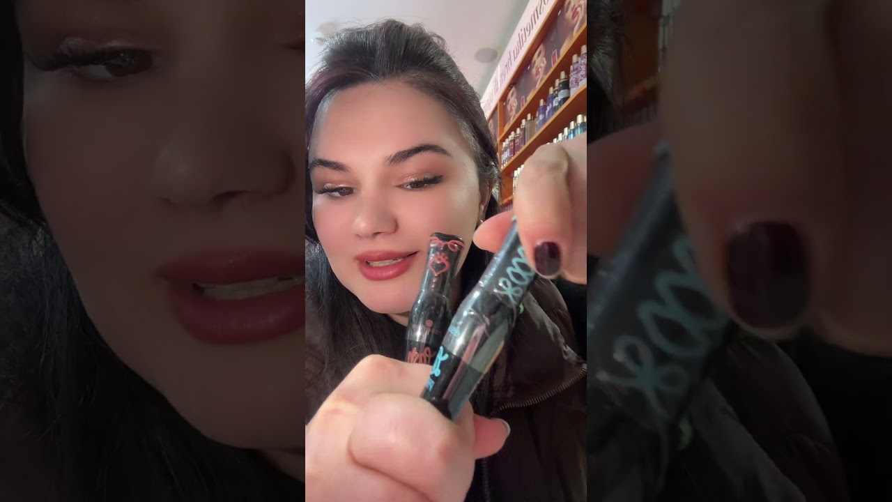 #makeup
