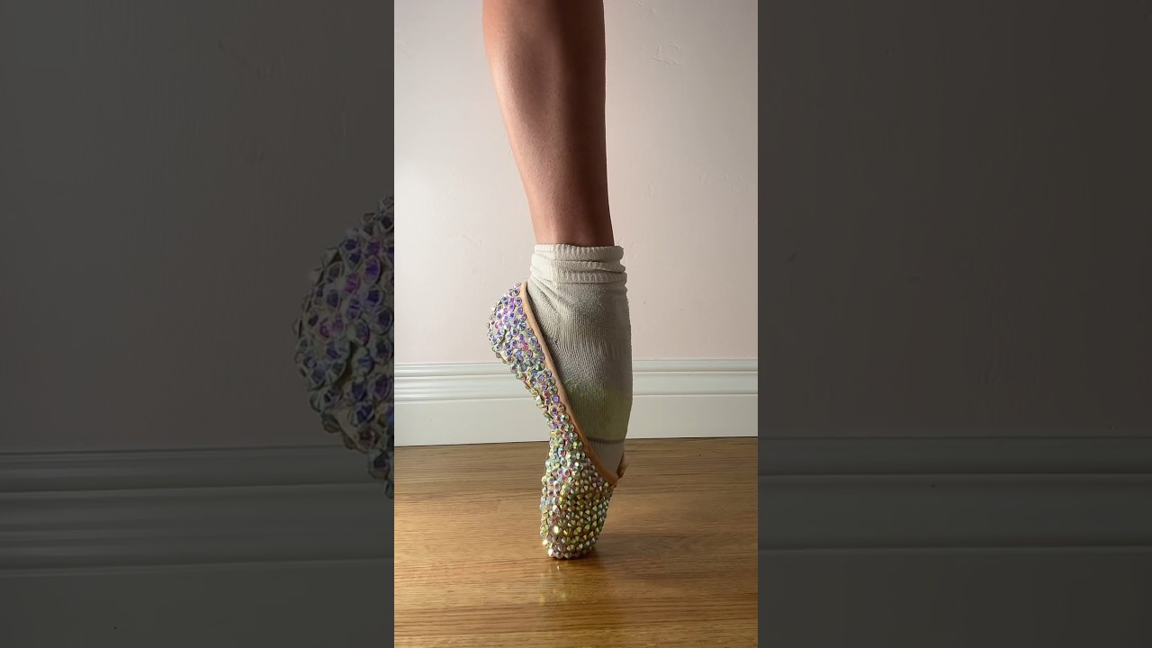 GLASS SLIPPER TRY ON🥹 #ballerina#glassslipper#cinderella#dancer#pointeshoes#ballet#tryon#results