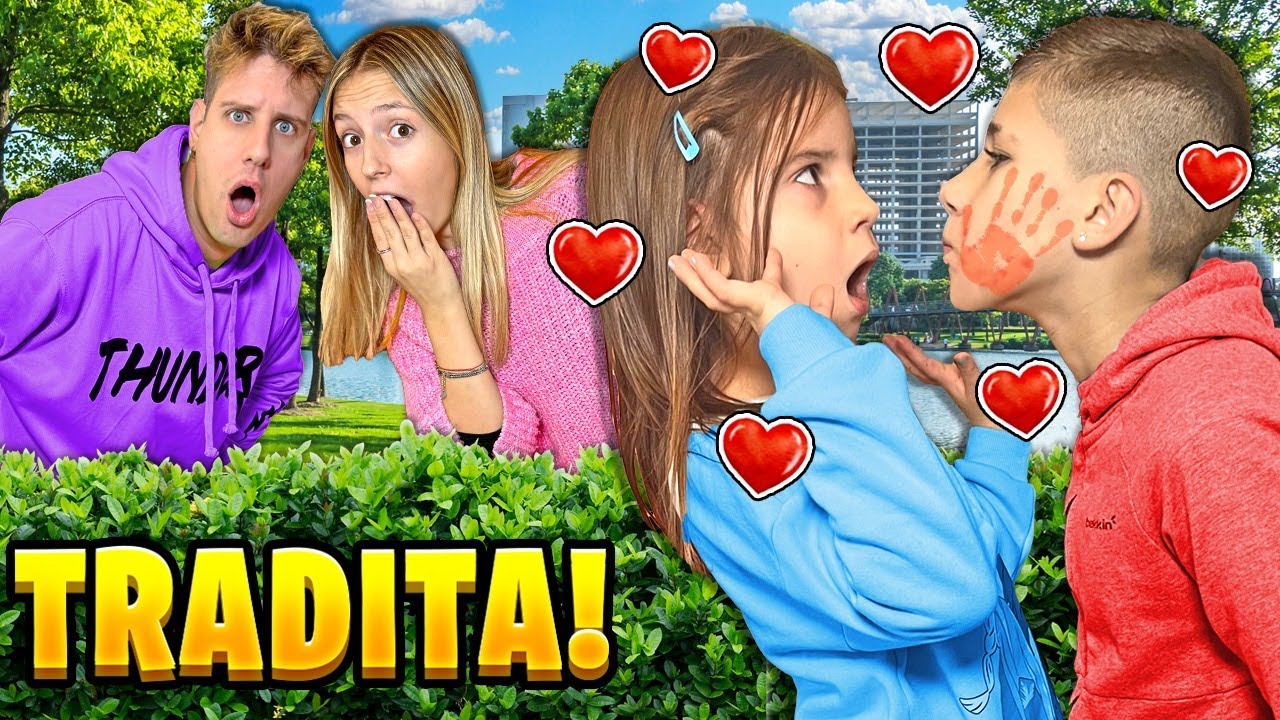 PAP&Agrave; MIKE E LAURA SCOPRE CHE AURORA TRADISCE IL SUO FIDANZATO MATTIA CON IL NUOVO AMICO JHOAN!