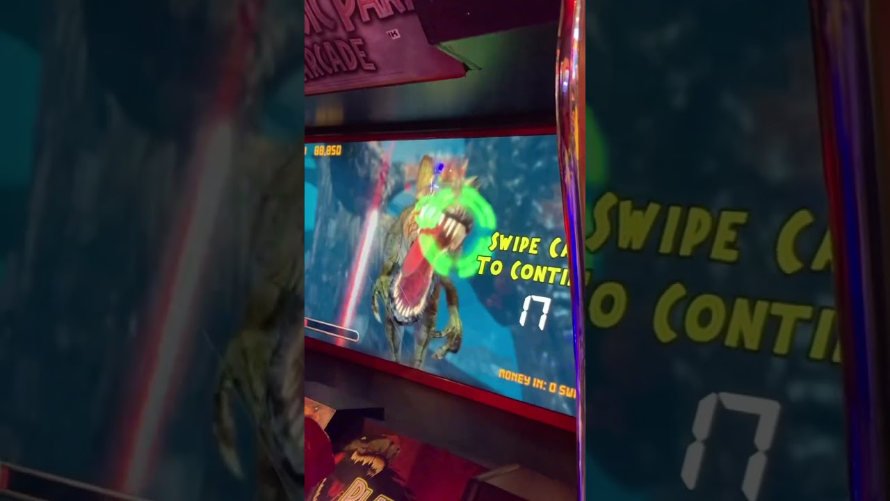 Jurassic Park Arcade. These 3 tiny boys love Dinos! #dinosaur #jurassicpark #arcade #tinydinosaurs