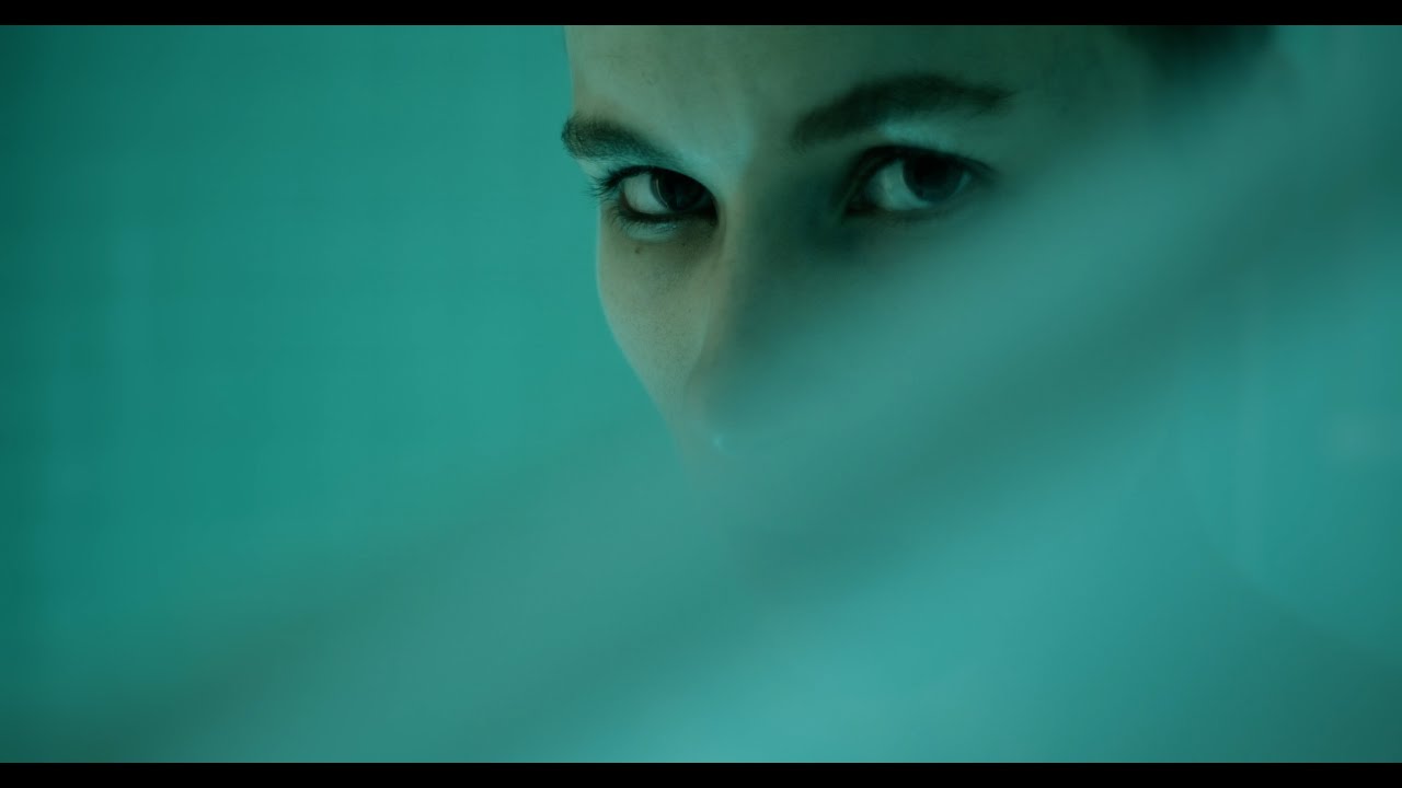 SILJE KRONOW - 17 Official Music Video