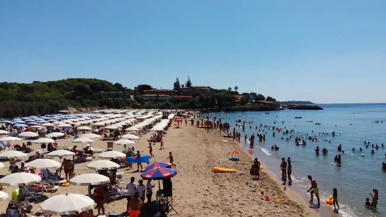 Spiaggia villaggio capopiccolo