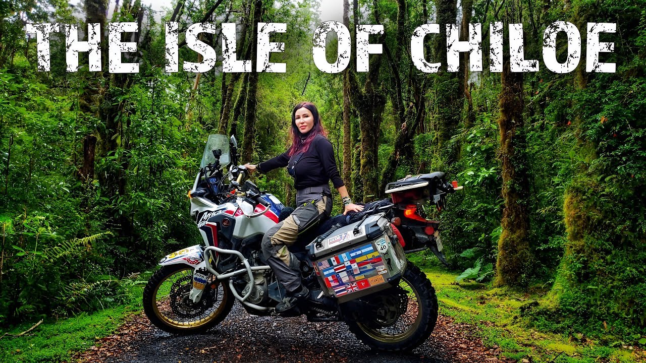 Исследуем зачарованный остров Чилоэ в Чили (S3:E19) #motovlog