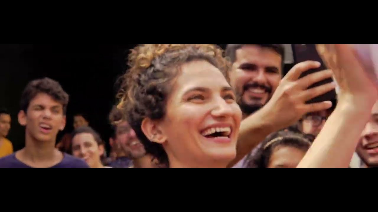 DOCUMENTÁRIO 12 ANOS CASA AMARELA
