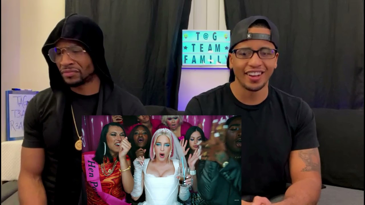 Anne-Marie & Little Mix - Kiss My (Uh Oh)(REACTION)