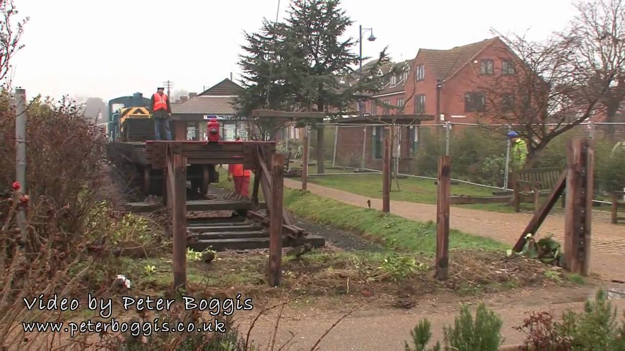 Sheringham Level Crossing 'Making a Start'.wmv
