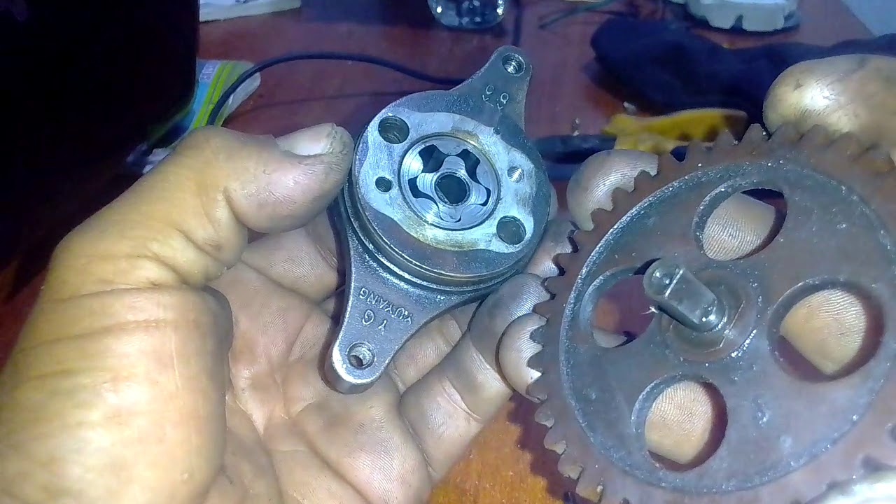 Como funciona una bomba de aceite de moto