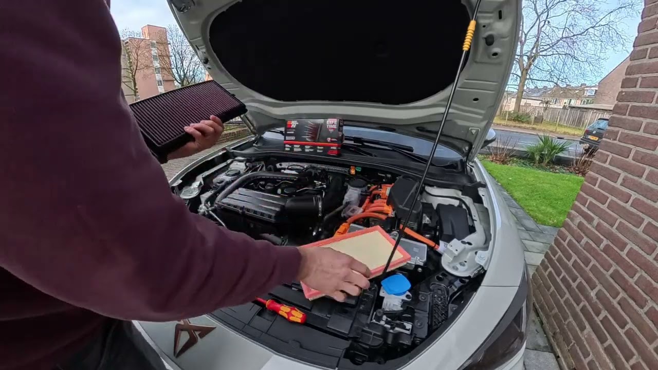 CUPRA LEON 1.5 TSI EHYBRID - K&N 33-3190 AIR FILTER INSTALLATION AND SOUNDS.