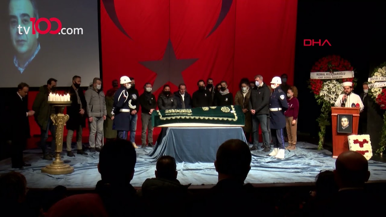 Sezai Aydın için Üsküdar'da tiyatro sahnesinde tören düzenlendi: Gözyaşları sel oldu