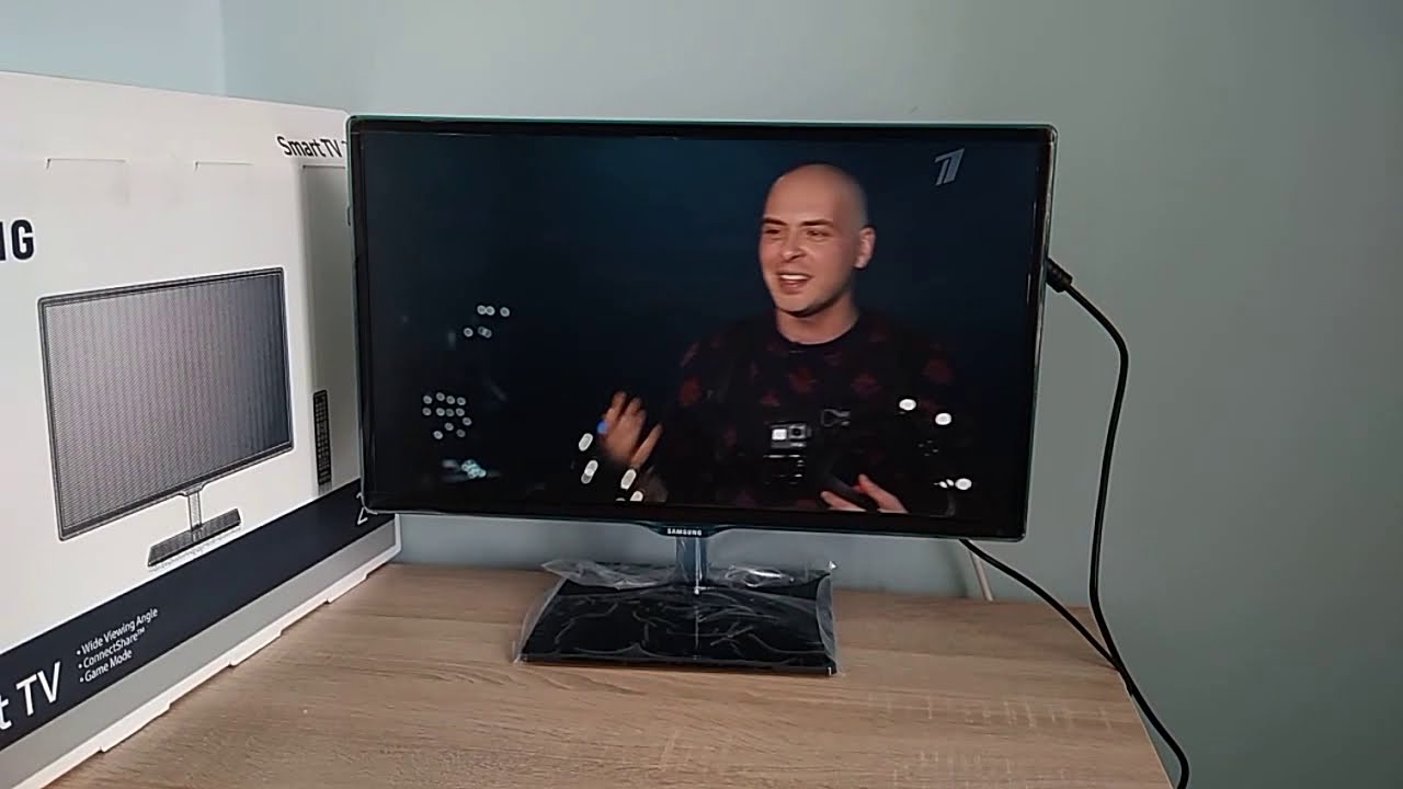 Телевизор (монитор) Samsung T24H390SIX с функцией SMART TV