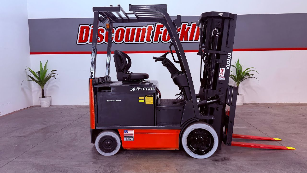 TOYOTA 8FBCHU25 5,000lb Electric #2763 -Forklift for Sale