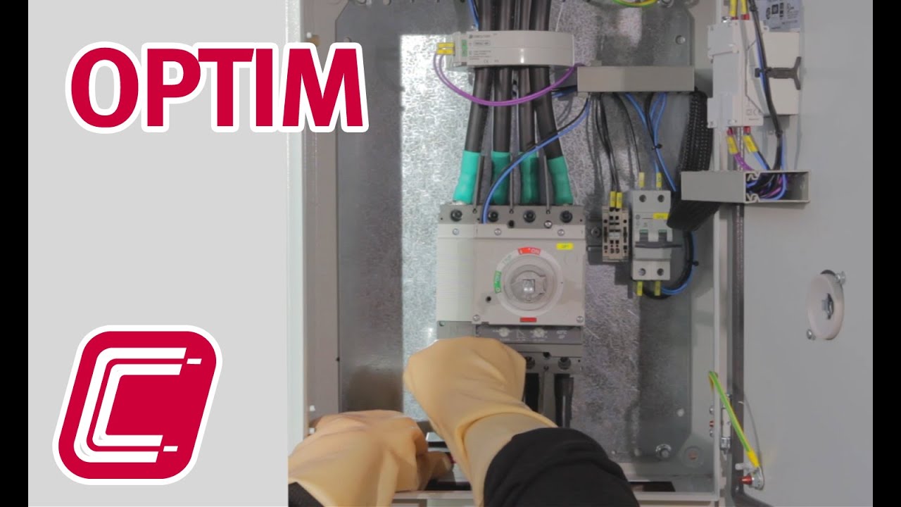 Installation d’une batterie de condensateurs. Gamme OPTIM