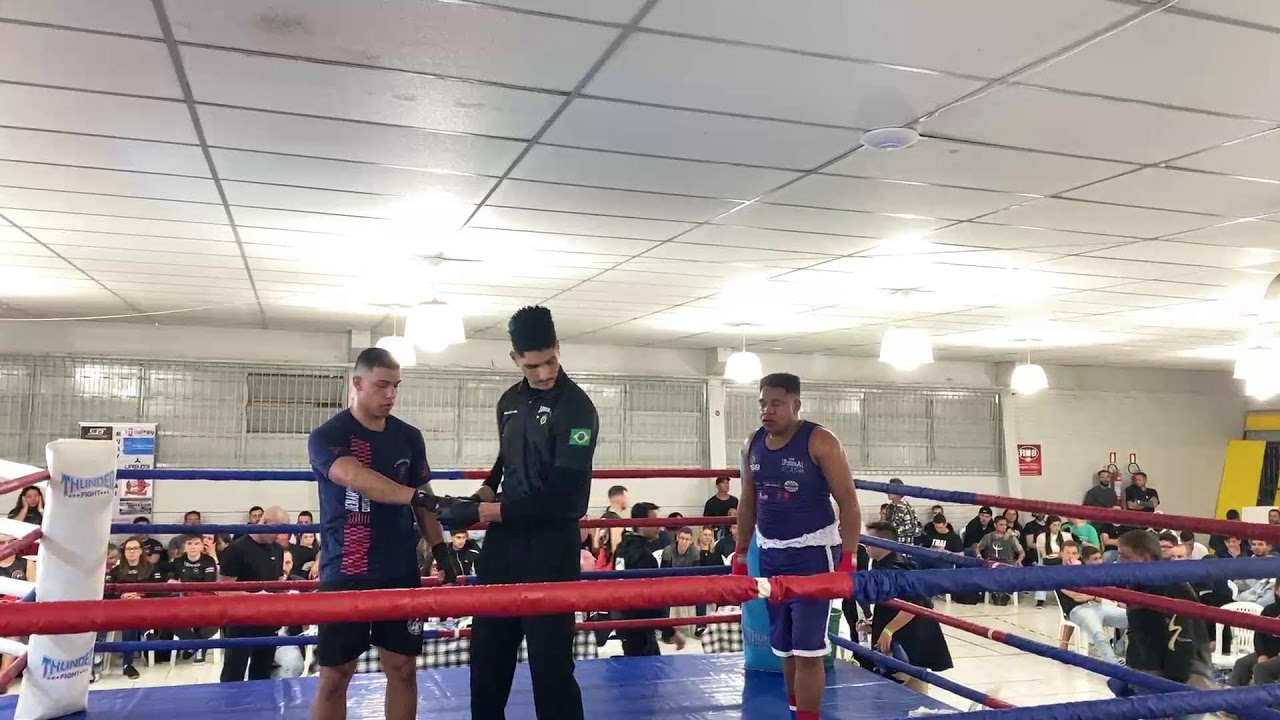 Valmir J&uacute;nior VS Jos&eacute; Pires no NTT Fight Boxe em Torres/RS
