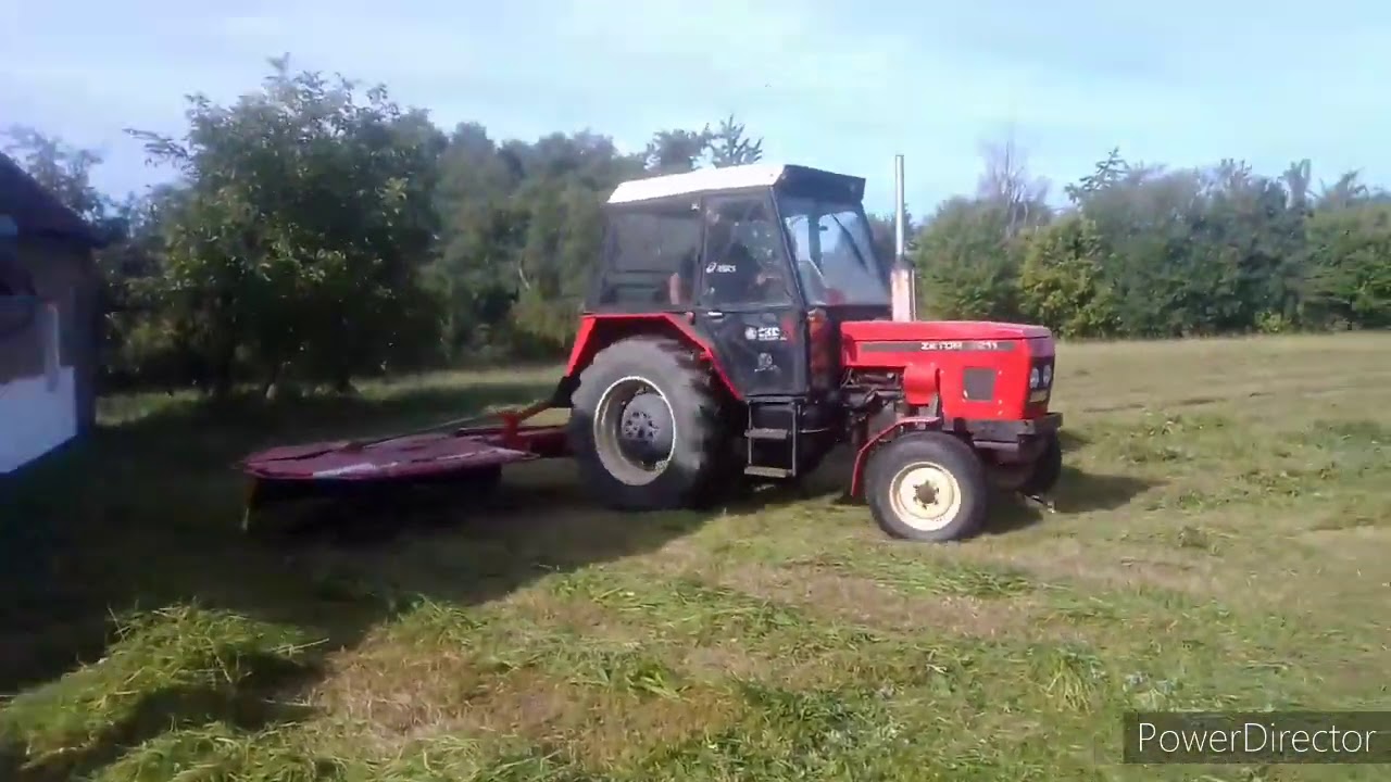 sečení trávy v sadu Zetor 72 11/reálné farmaření 9