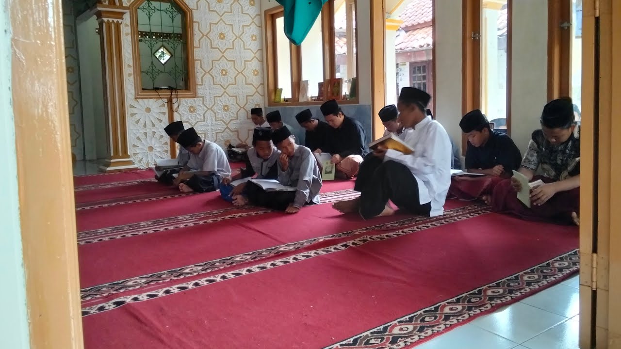 Kegiatan Ramadhan | Ngaji Al-Quran dan Iqro' | Majlis Ta'lim Baitul Amanah Kendal Cirebon