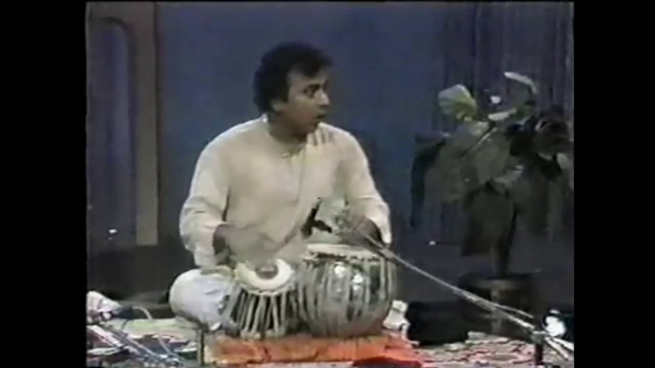 Taalyogi Padmashree Pt. Suresh Talwalkar ji Rare clip (Rupak)