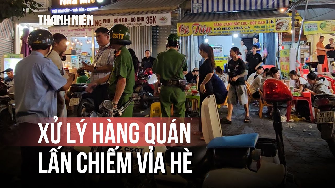Tịch thu xe tự chế bán bưởi ở vỉa hè: 