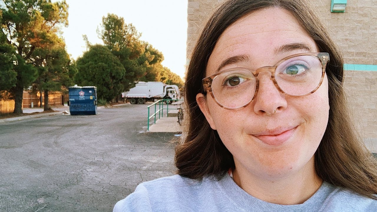 Dumpster Diving on a Road Trip Across Texas!