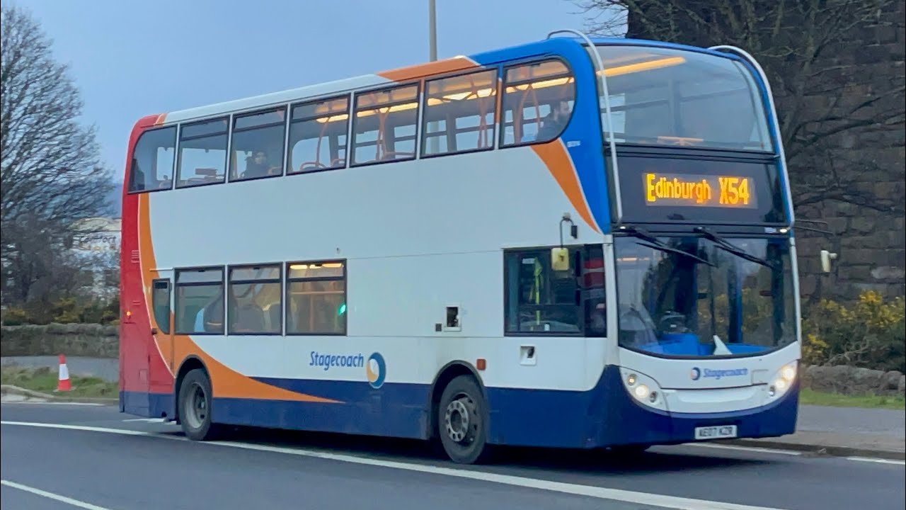 *Mega Kickdown* Stagecoach in fife Enviro 400 Trident 19314 (AE07 KZR) Service:X54