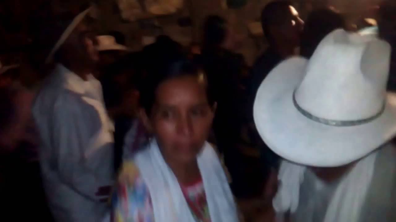 GRUPO MUSICAL BELLO ATARDECER -  EN AYOTZINAPAN, SAN MIGUEL TZINACAPAN