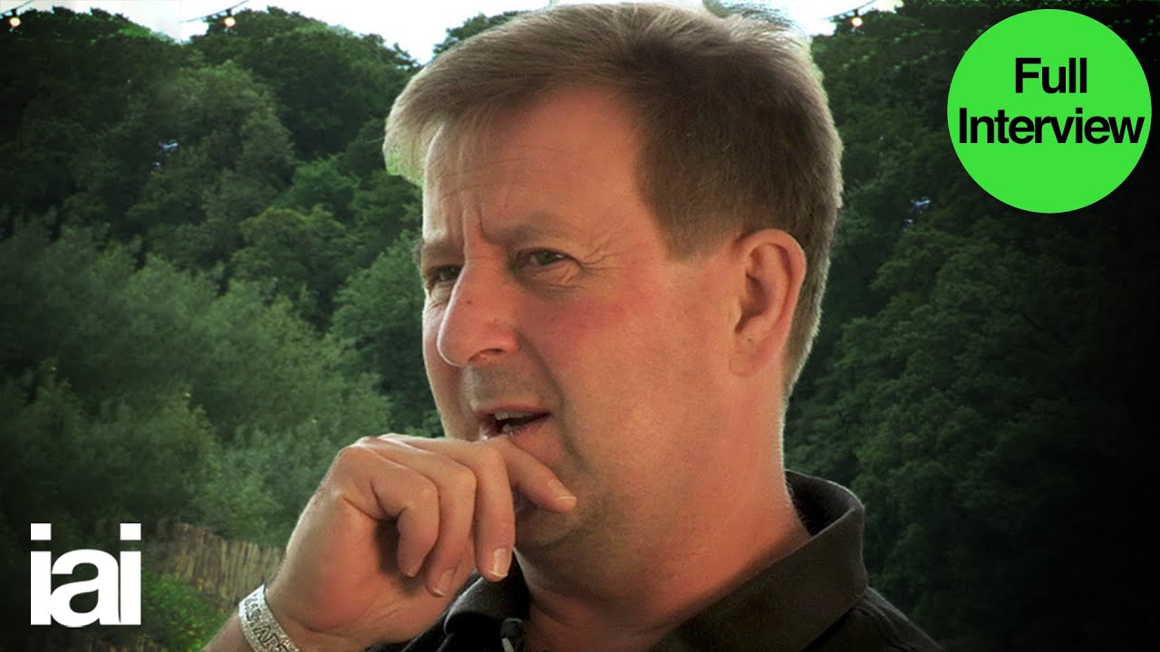Julian Baggini | How Philosophy Helps Society