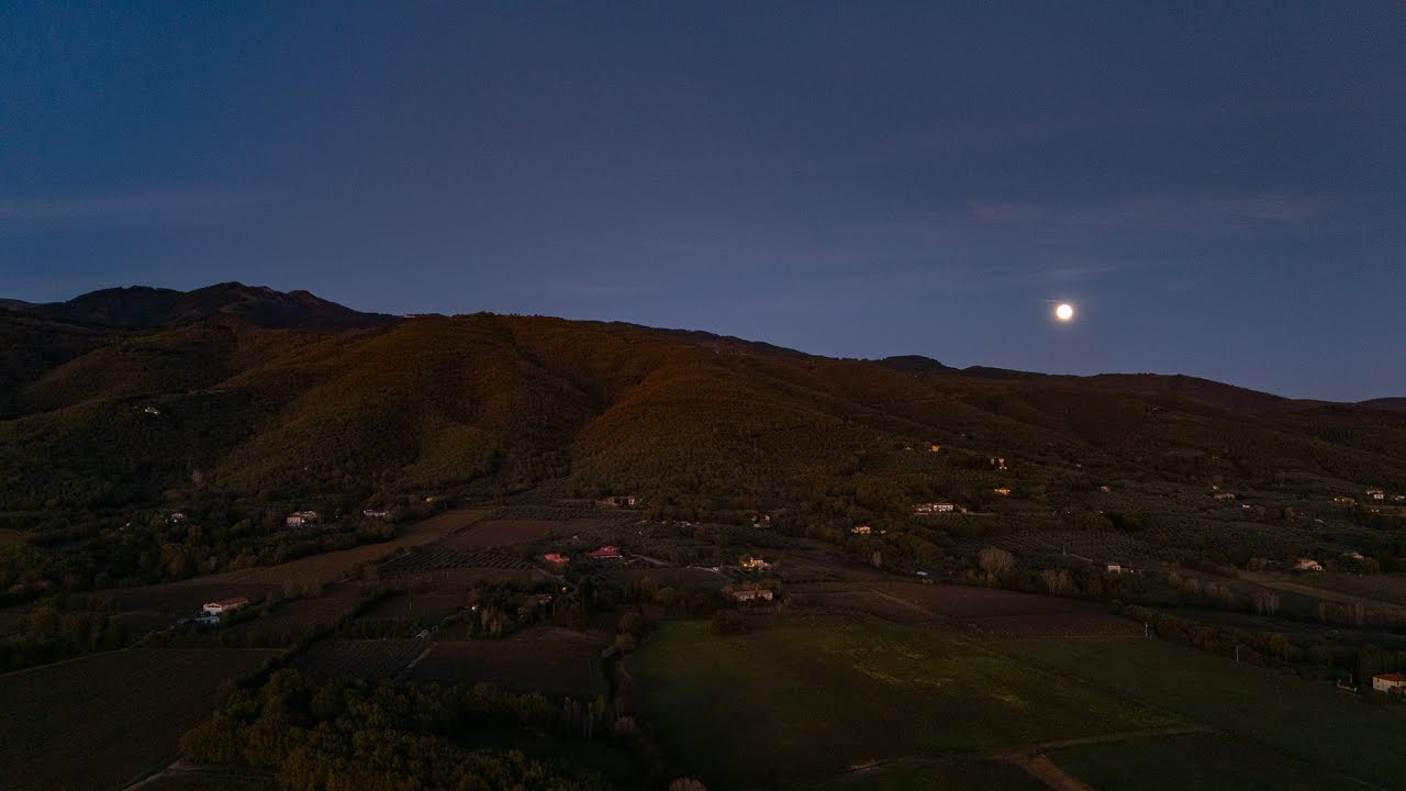 Autumn Walks, Fall Colours & Sunset Views in Terranuova Bracciolini - Two Months in Tuscany Ep14