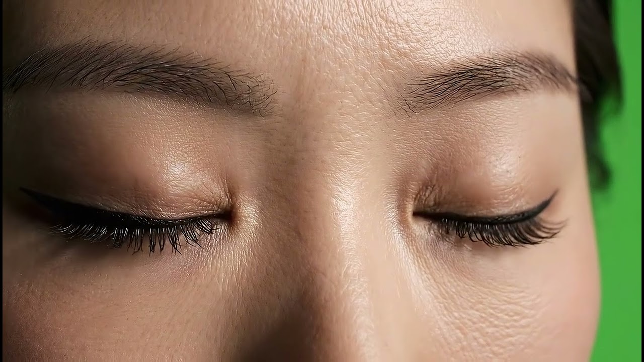 Realistic Eyes Green Screen Footage: No Copyright VFX Overlay for Editors