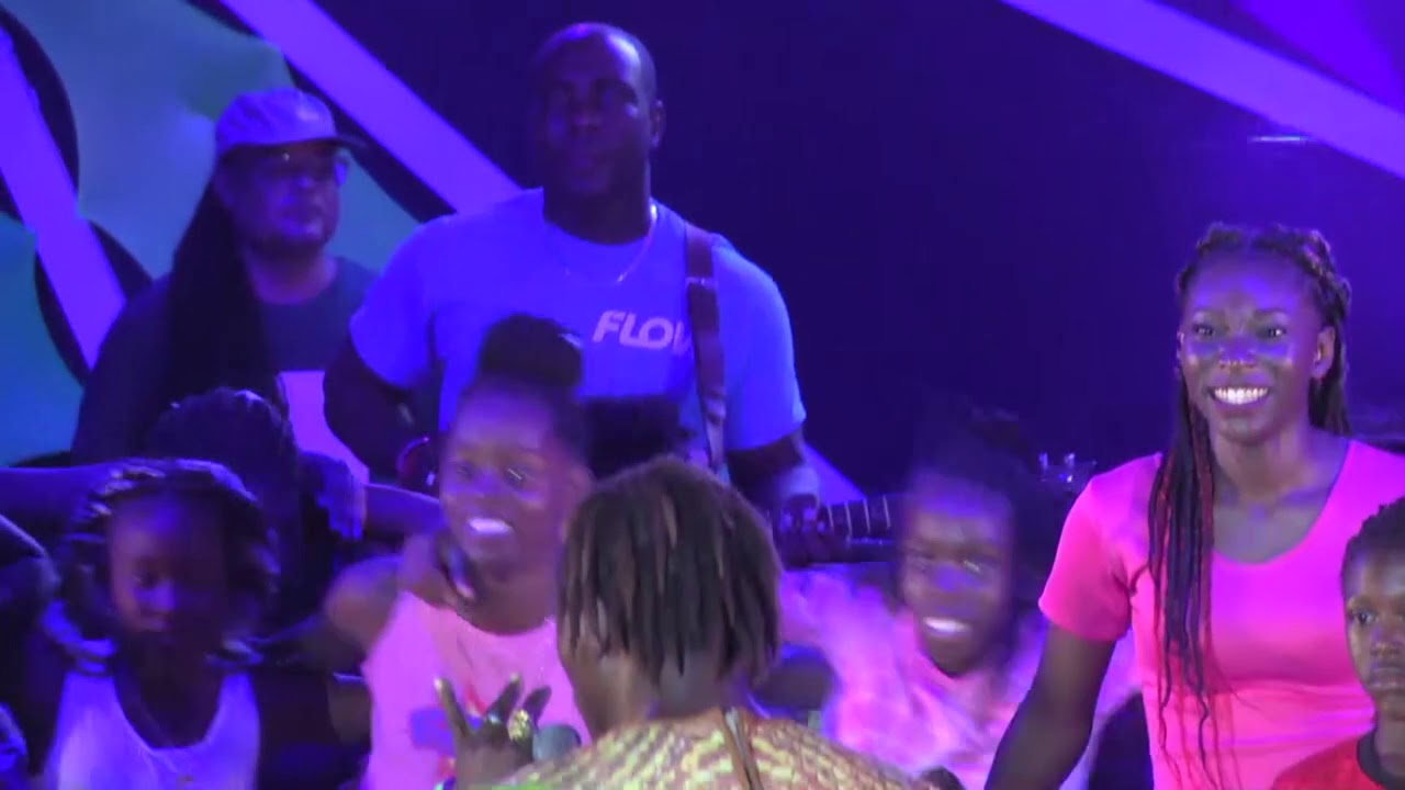 Low Rider - Fish Dance  (Antigua Soca Monarch Performance) 2019  {Winner Jumpy}