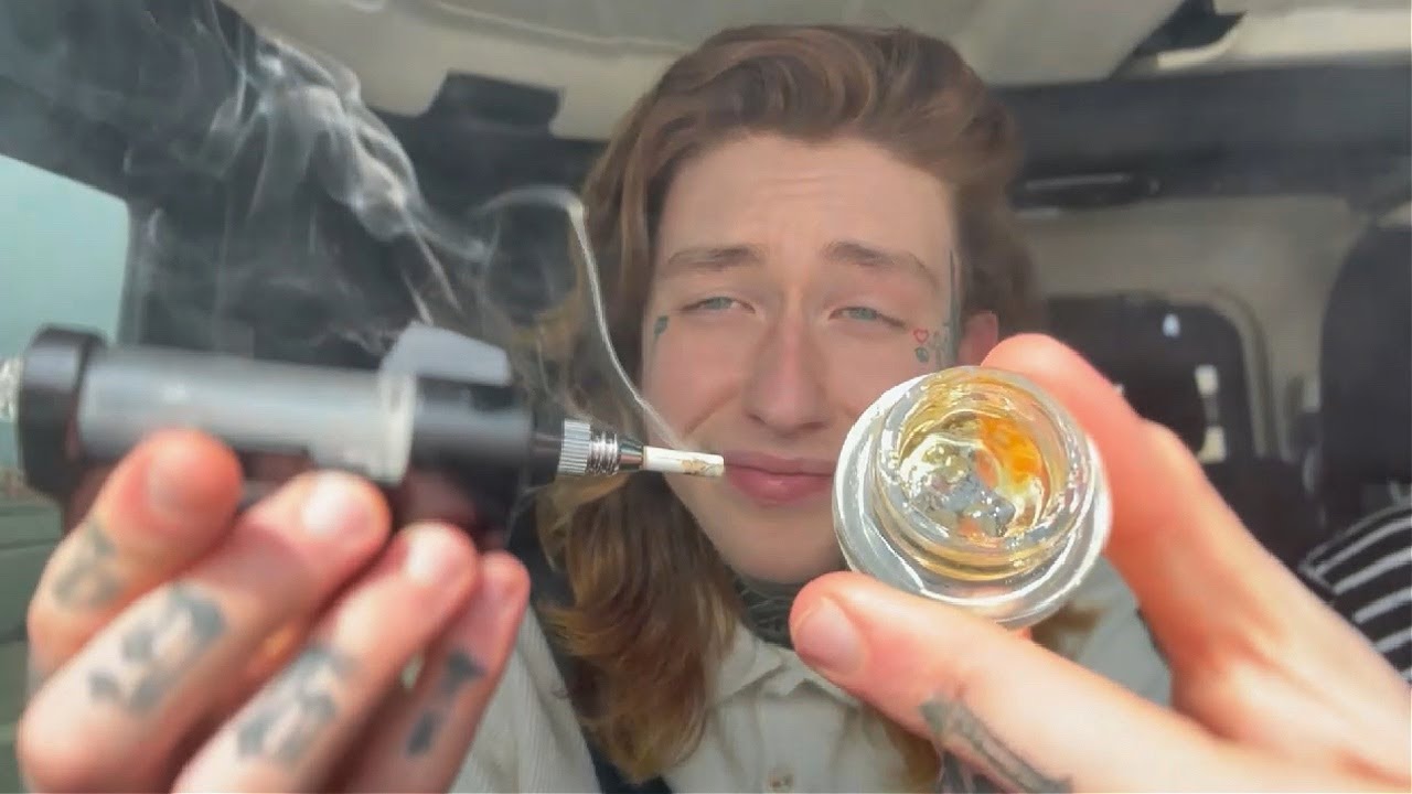 SMOKING A GRAM OF WAX HOTBOX + STONER VLOG