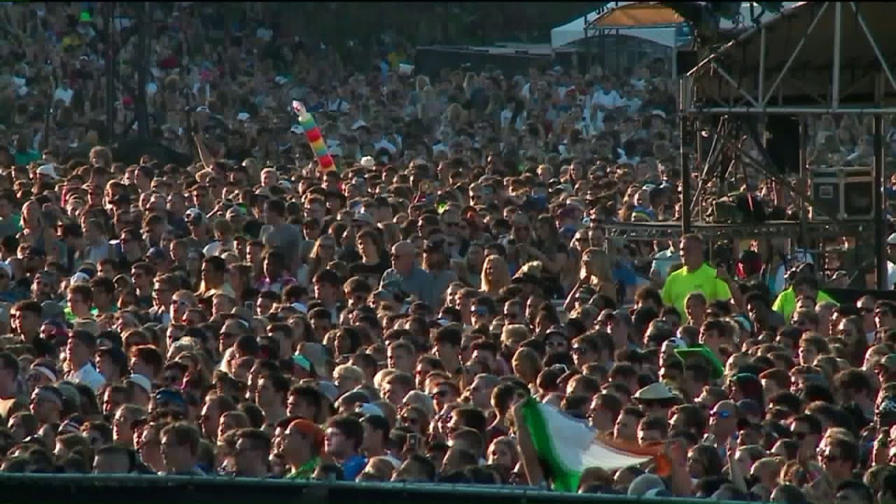 A look at Day 1 of Lollapalooza