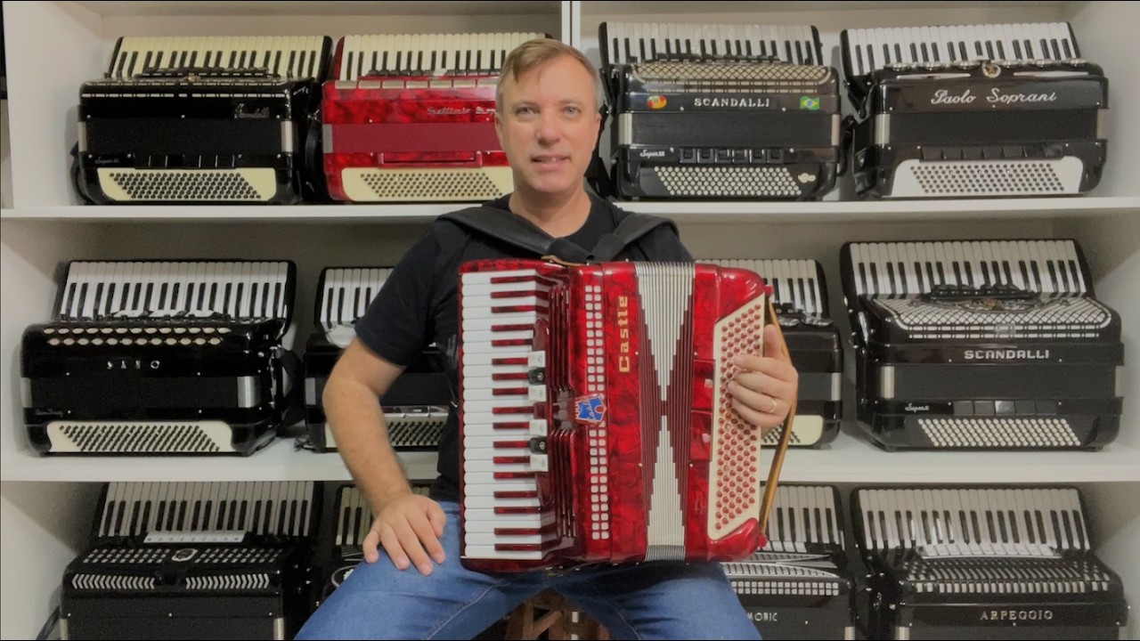 Acordeon Castle - Segunda de voz - 6/2 Registros - 8.0 kg - 42,5 cm - Jeferson Oliveira