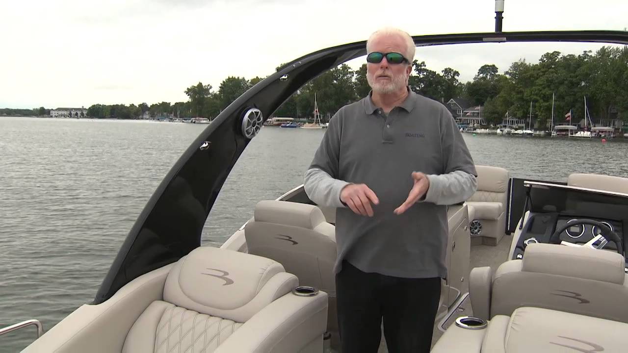 2015 Boat Buyers Guide - Bennington 2372 RCW