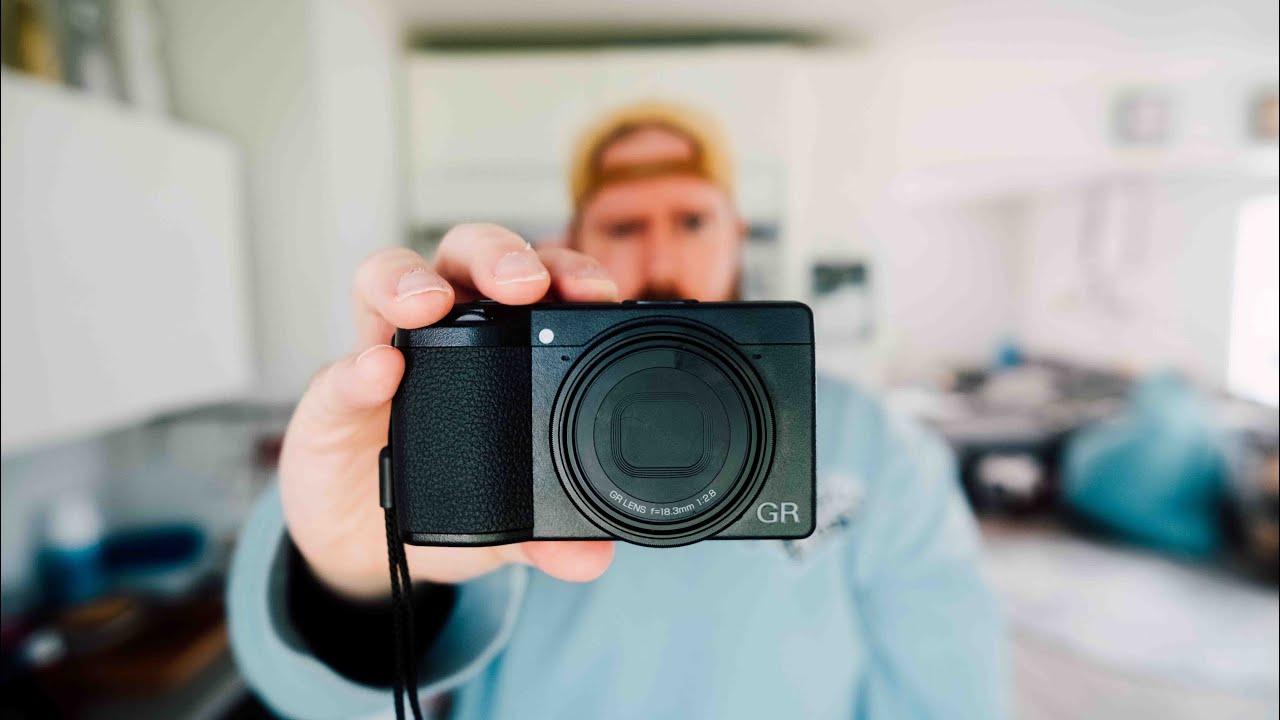 Strange Little Thing | Ricoh gr III HDF POV Street Photography