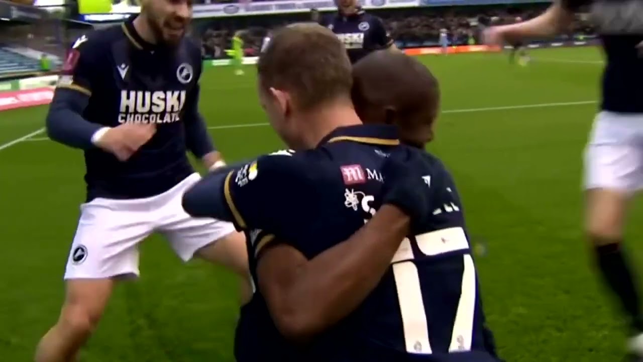 Benik Afobe Millwall goals 2021/2022