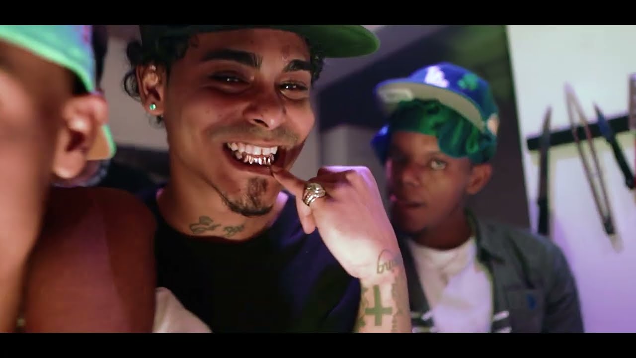 LIL NAAY x CARLOS TRVP  - BANDA A' MI  ( Video Official )