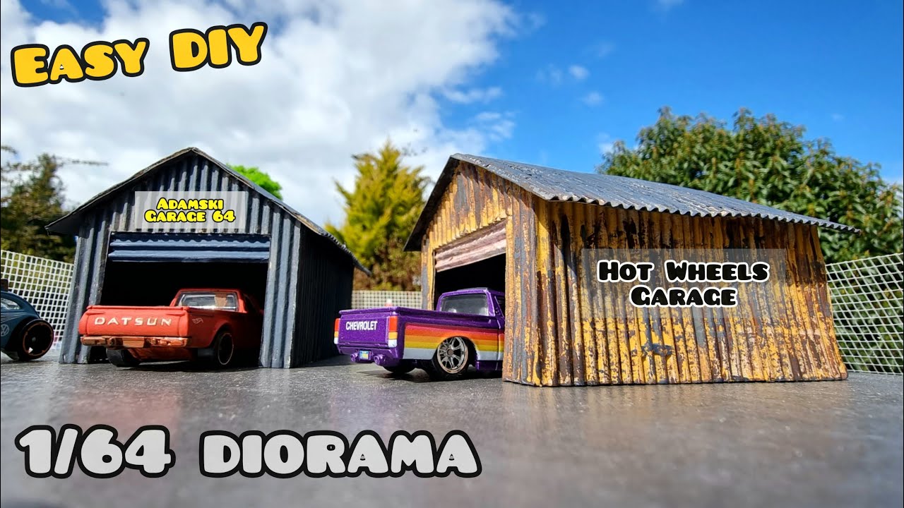 DIY small garage for Hot Wheels display diorama out of cardboard