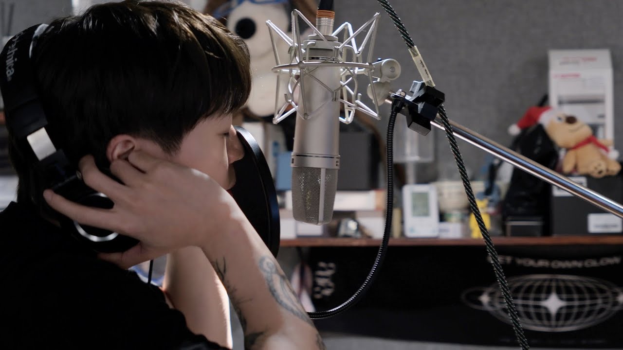 IN THE MAKING: JUNNY ‘SEASONS’ | Behind the Scenes