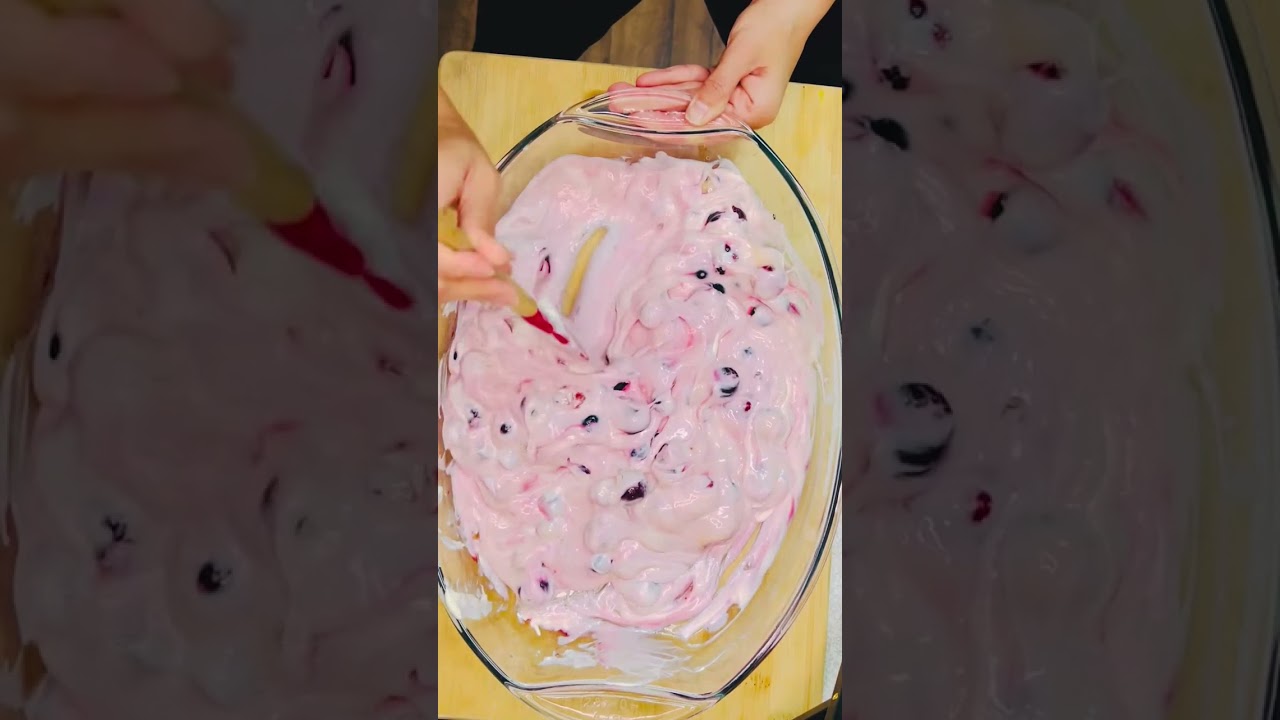 Only 4 ingredients breakfast or dessert treat