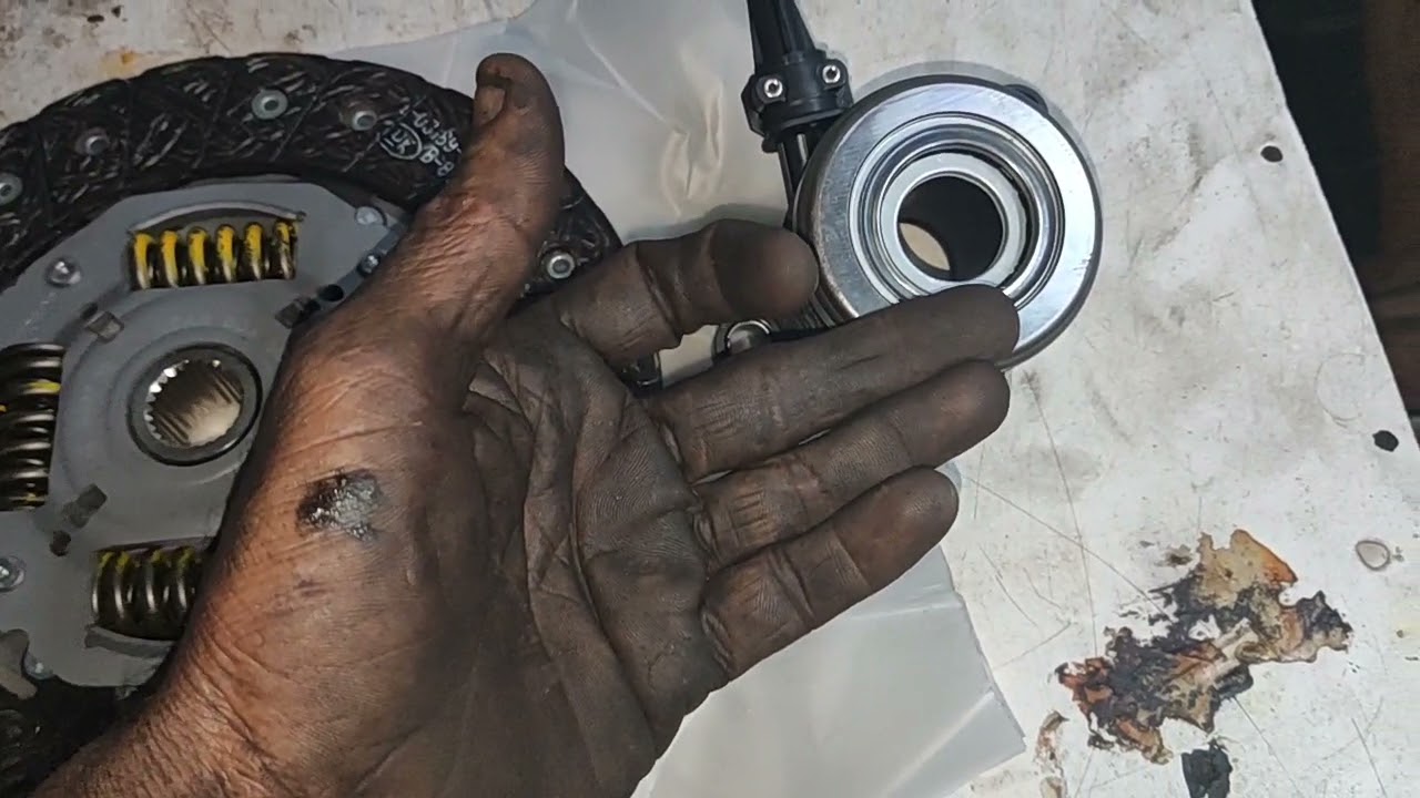 Nissan micra clucth overhaul(@skilledmechanictamil )